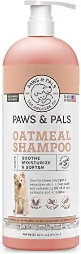 Paws & Pals 5-in-1 Medicated Oatmeal Dog Shampoo